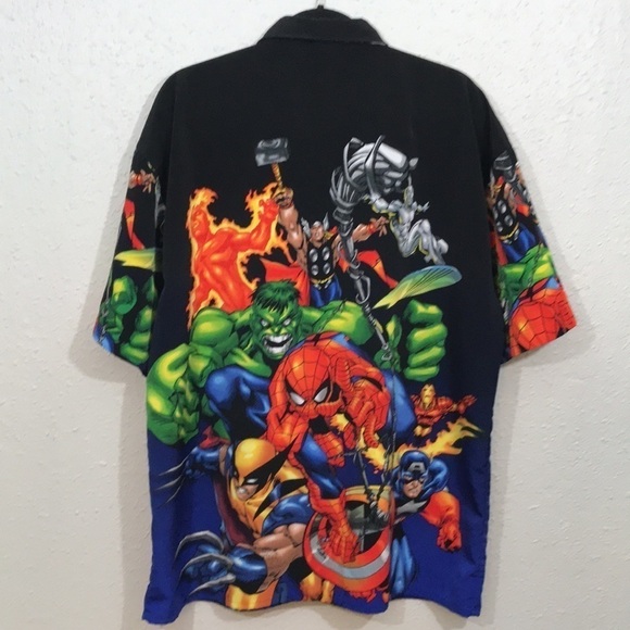 Marvel Comics Vintage All Over Print Superheroes Button Front Short Sleeve - Picture 2 of 13